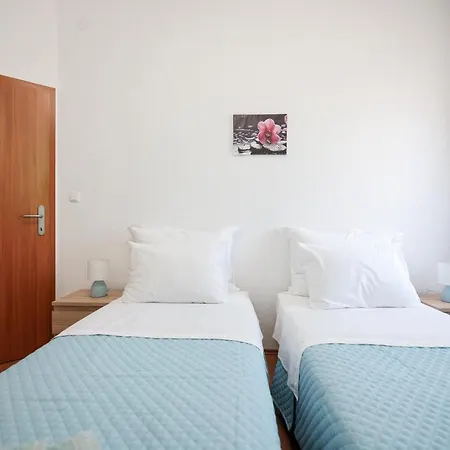 Apartment M&V Zadar Exterior photo