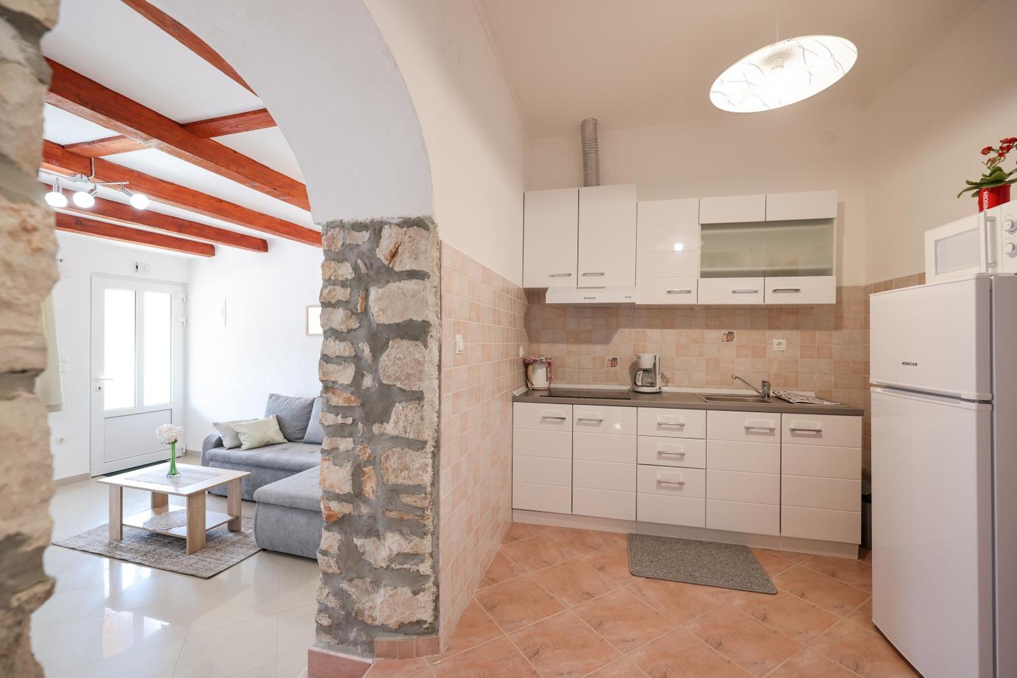 Apartment M&v